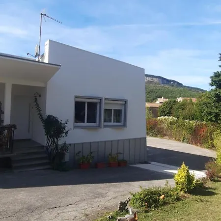 Gite Aux Tourterelles Guest house